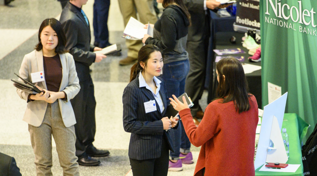 Photo of UW-Madison career fair