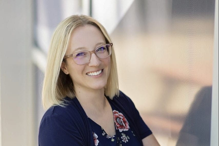 Photo of Lisa Pawlak, who graduated from UW-Green Bay December 2022