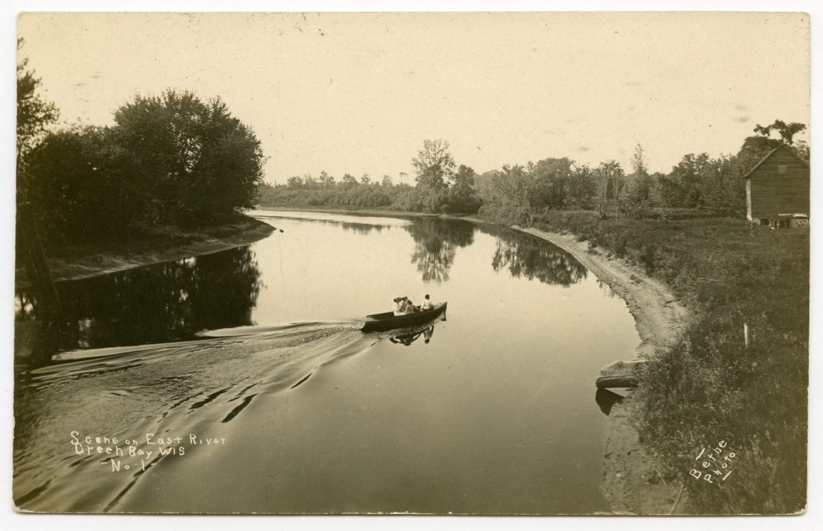 Photo in new Green Bay Estuary digital archives