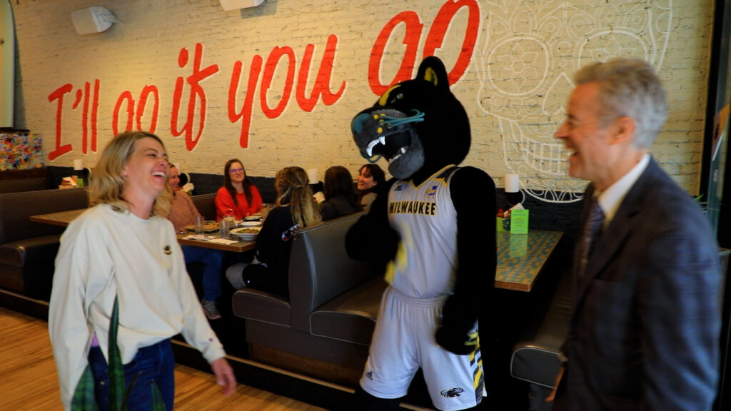 Screenshot of UWM Mascots on Main visit