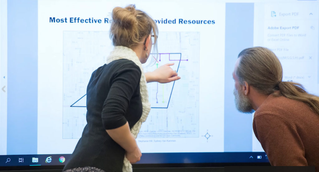 Photo of a UW-Parkside GIS mapping course