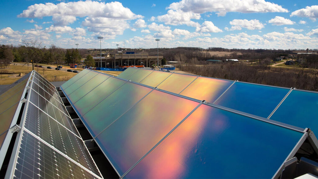 Photo of existing solar array on the rooftop of Engineering Hall at UW-Platteville.
