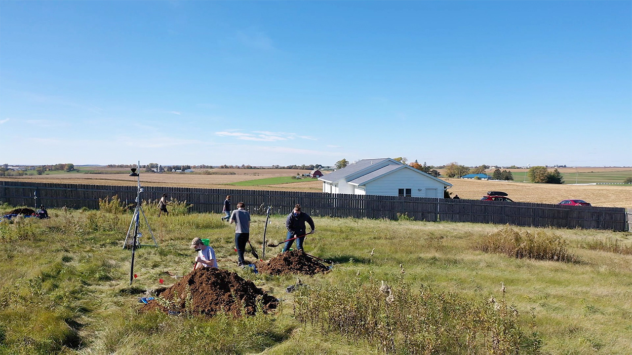 Photo ofUW-Platteville research on clandestine graves