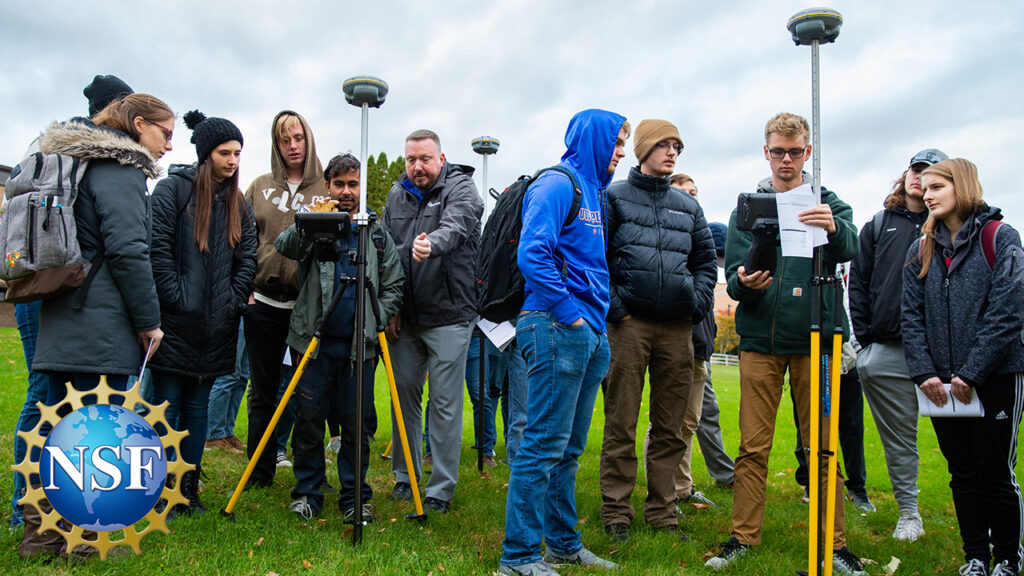 Photo of a UW-Platteville Civil Environmental Engineering class 