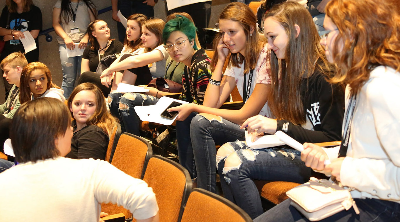 UW-Green Bay students excel with Gateways to Phoenix Success (GPS) program