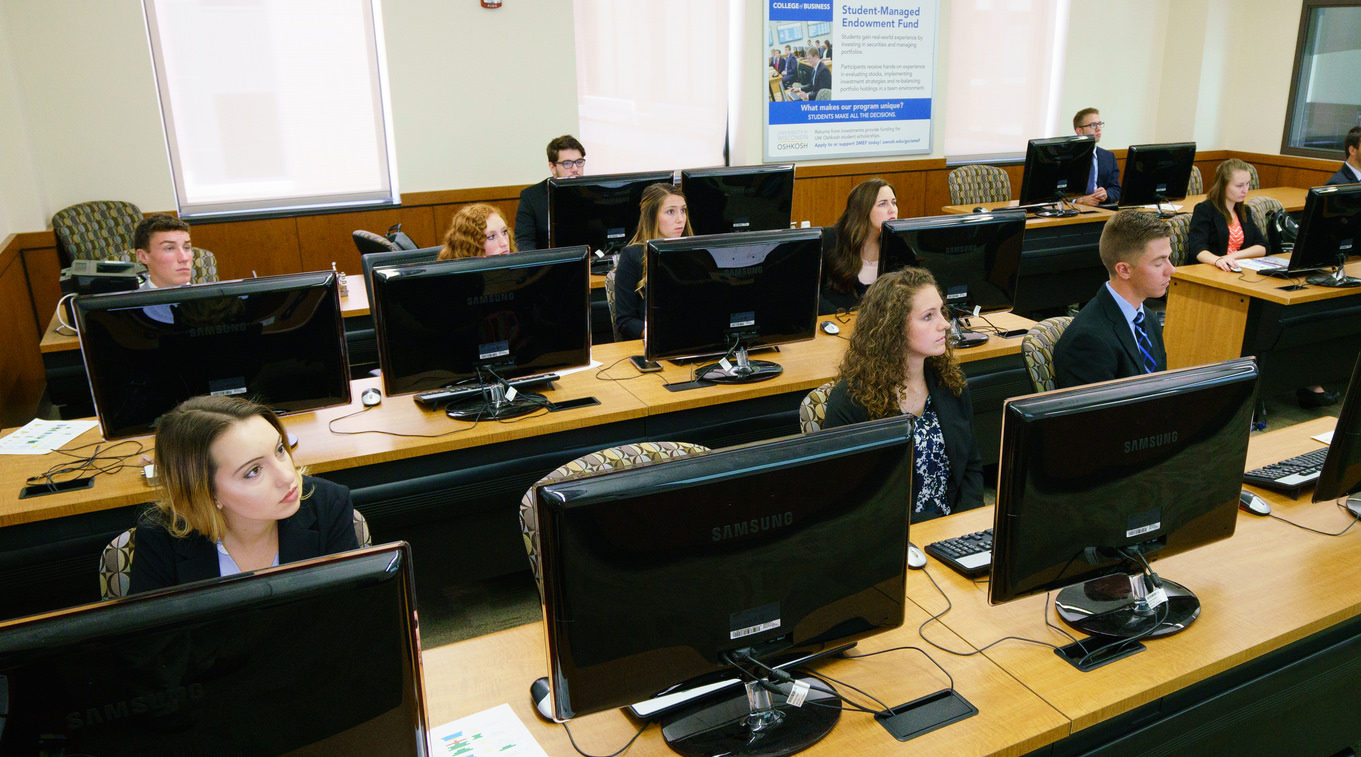 UW-Oshkosh among top universities for business and management research, study shows