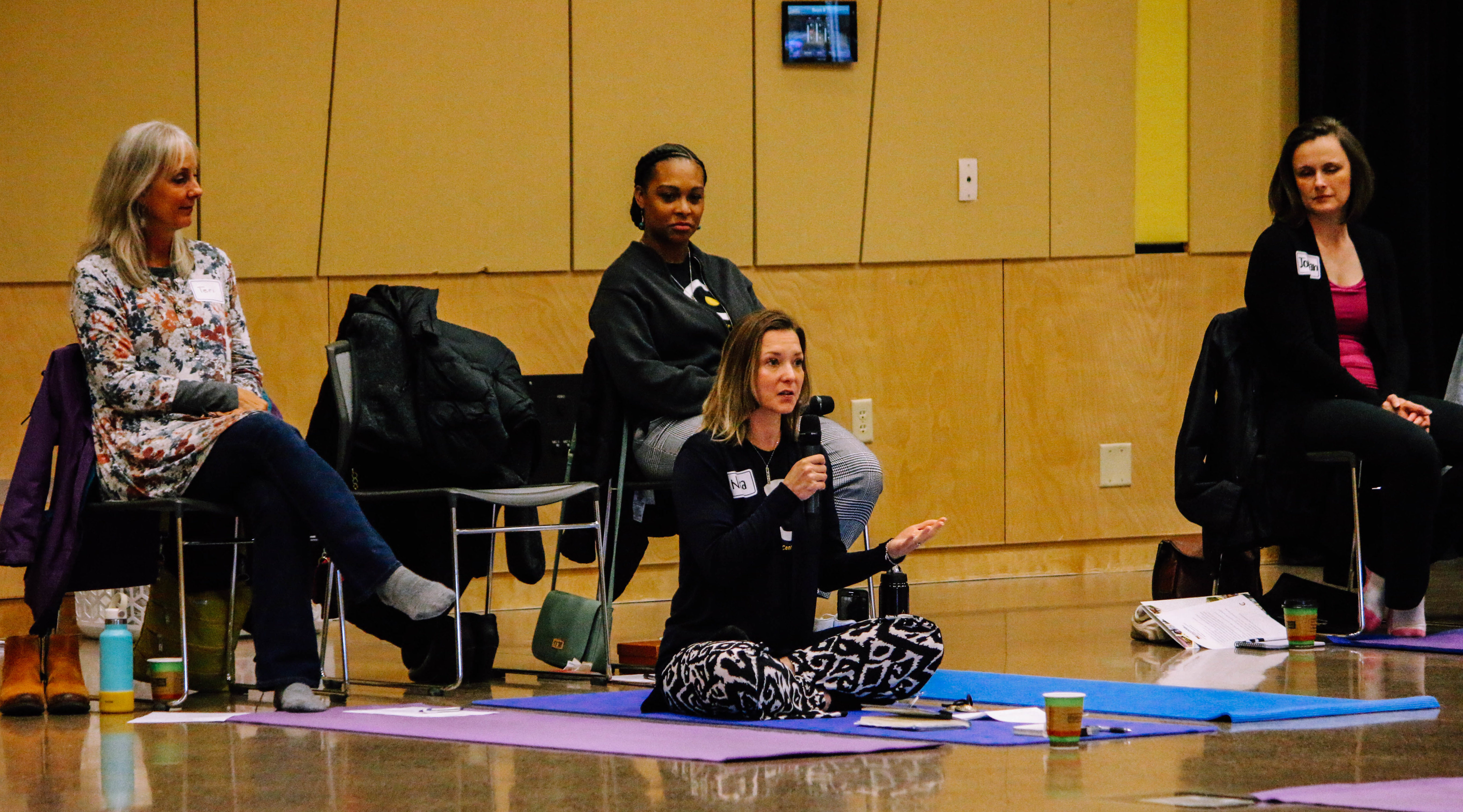 Community members join UW-Superior faculty, staff for Mindfulness Leadership Workshop