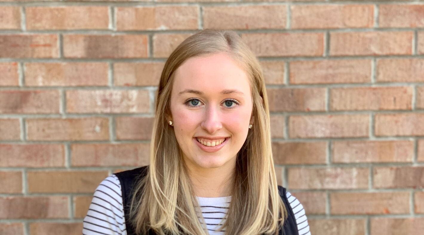 UW-Green Bay senior Karly Skaletski talks about her favorite feature of online learning