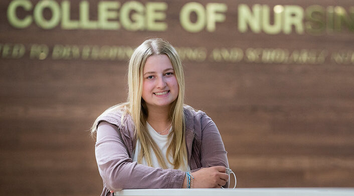 UW Oshkosh pre-nursing student gets creative with volunteer opportunities