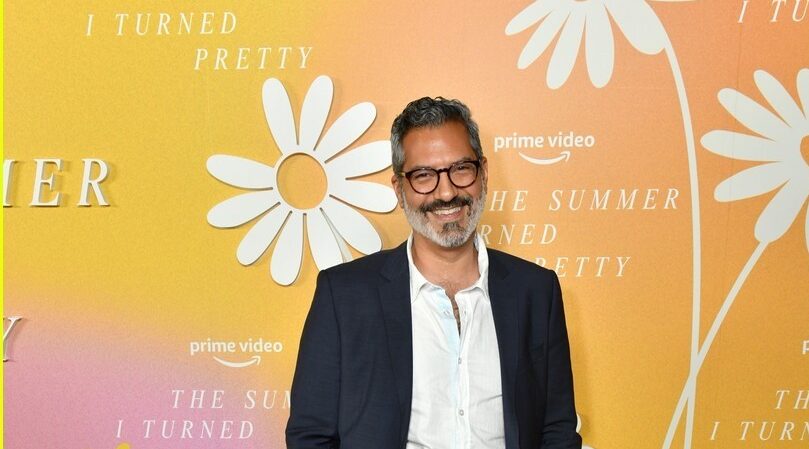 Blugold alumnus stars in top summer Prime series