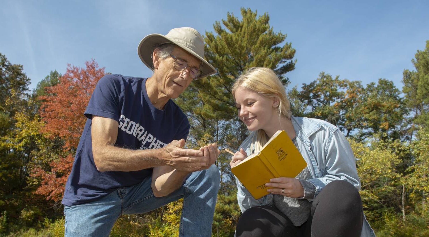 UW-Eau Claire geography professor wins national award for mentoring research students