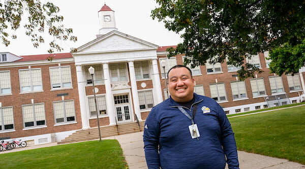 UW-Green Bay alum and school counselor: See—How He Rises