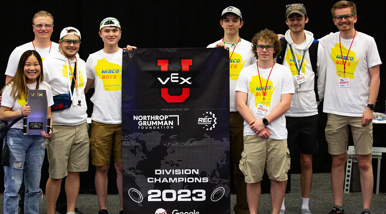 UW-Platteville robotics team first to win VEX U world championship in back-to-back years