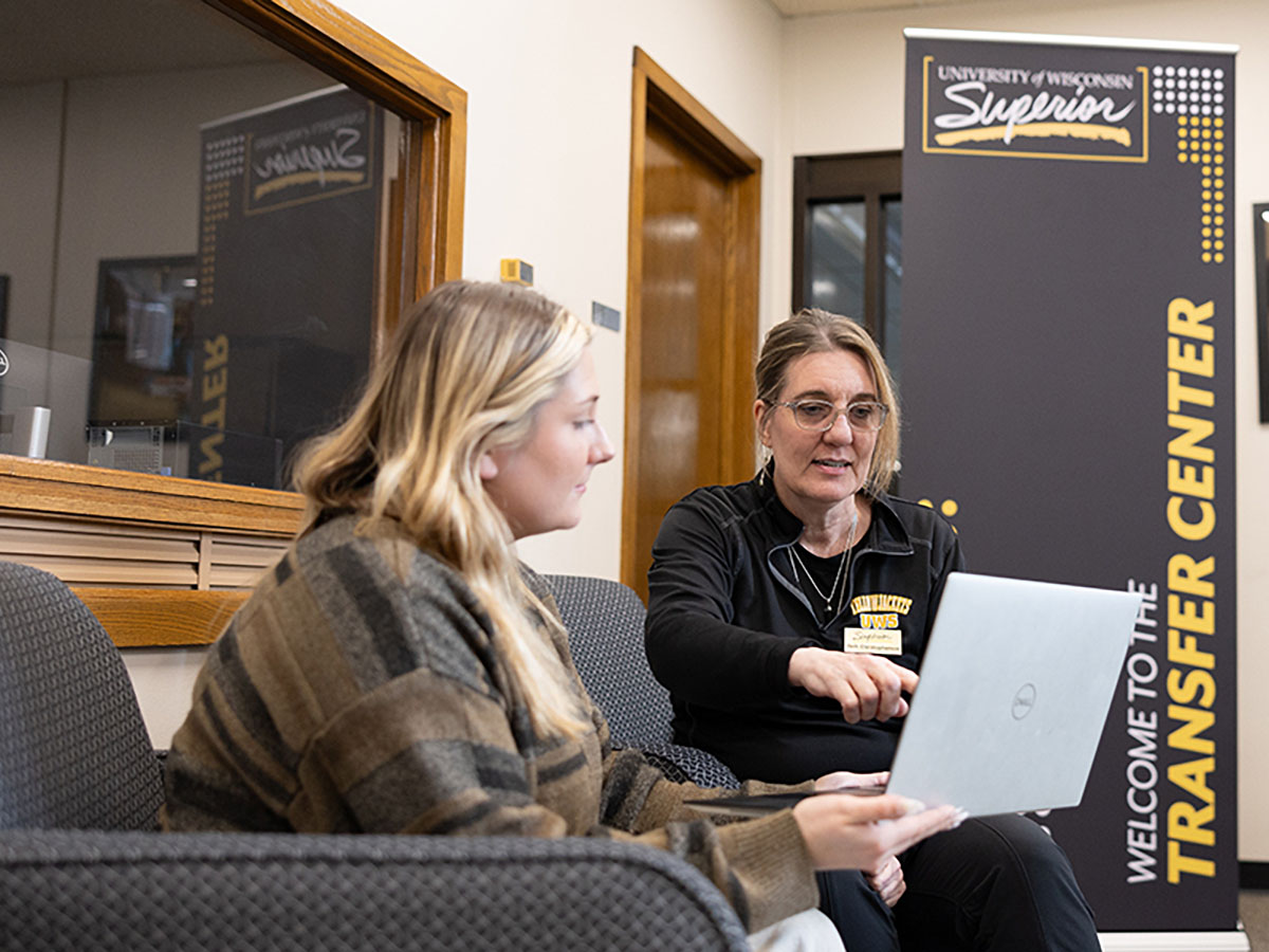 UW-Superior adds Transfer Center to assist incoming students