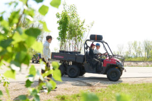 UW-La Crosse researchers work with collaborators from Audubon Minnesota, U.S. Fish and Wildlife Service, and the University of Minnesota to plant trees at a floodplain forest restoration site near La Crescent, Minnesota.