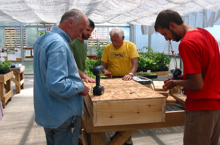 CALS horticulturalists help sow seeds of community in northern Wisconsin
