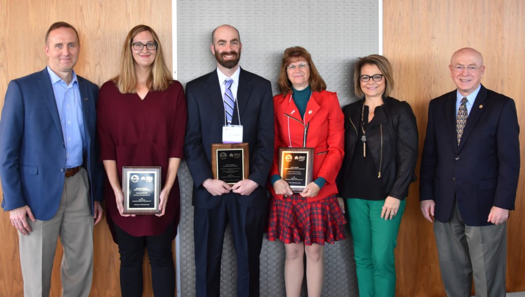 Photo of 2019 recipients of Alliant Energy/Underkofler Excellence in Teaching Award with award presenters