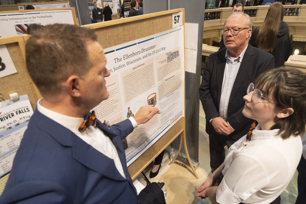 Photo from 2025 Research in the Rotunda