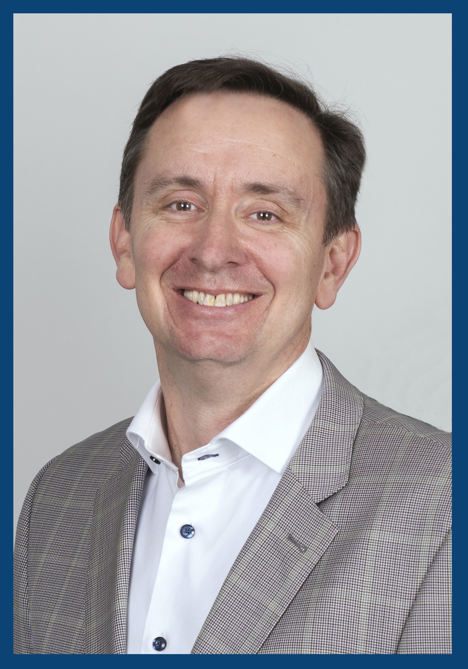 Dr. Peter Felten